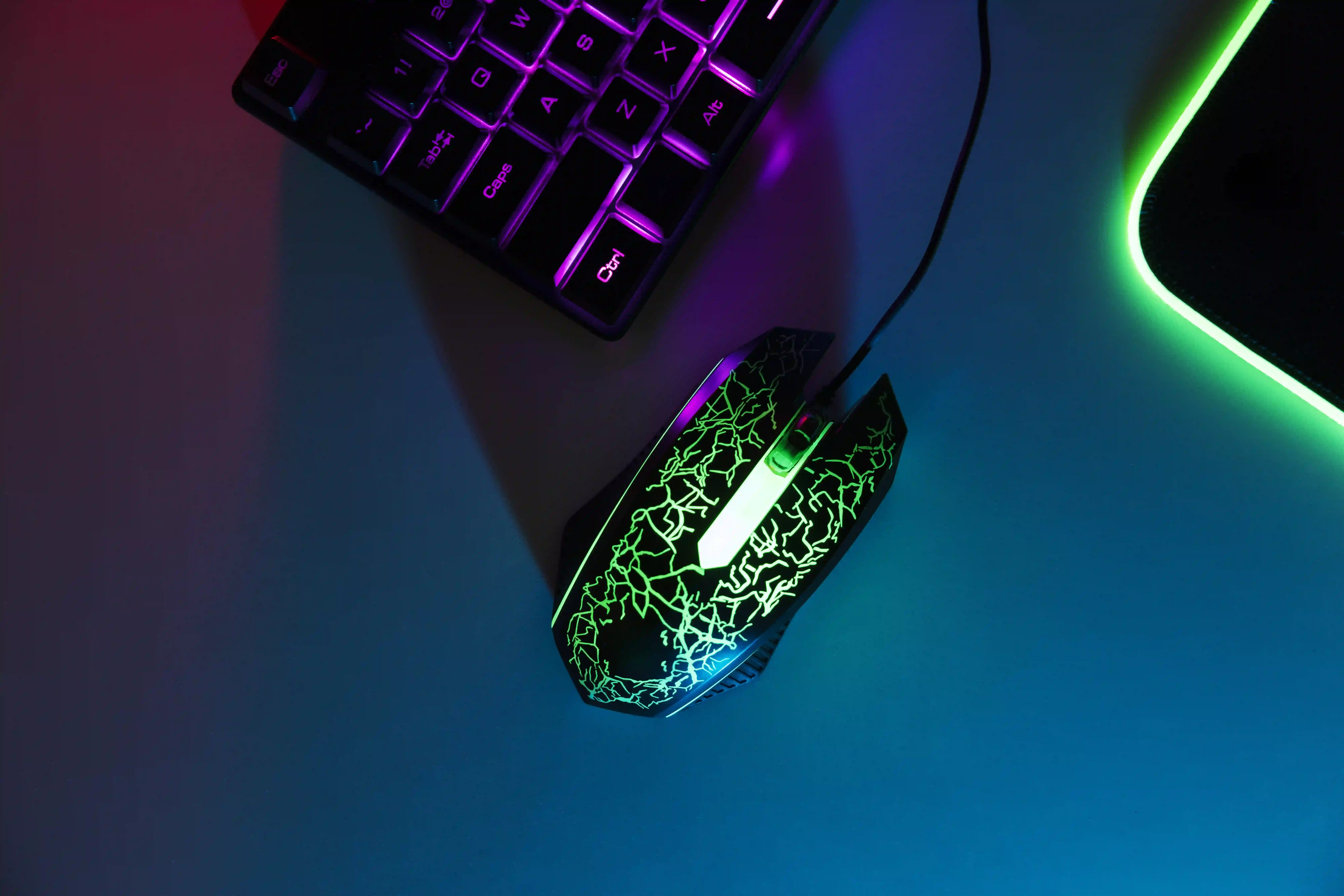 5 periféricos que não podem faltar no seu setup gamer