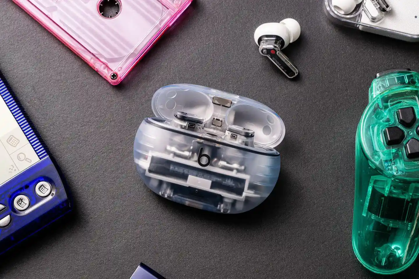 8 Gadgets Tech Transparentes do momento